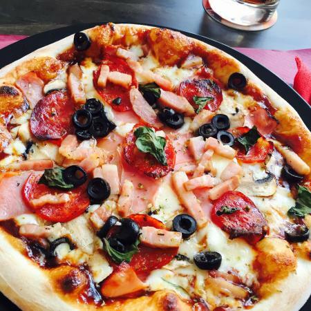 Pizzeria Napoles