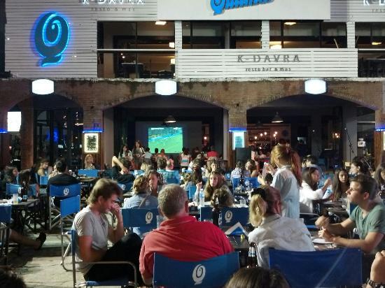 El Bar