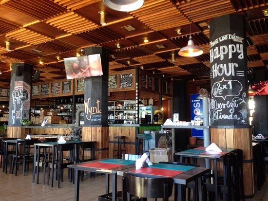 Peppers Pizza Bar