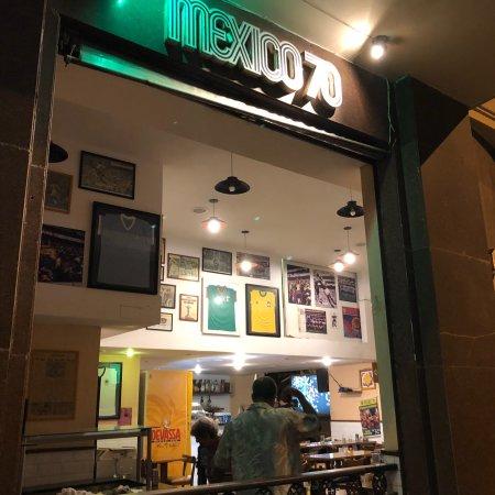 Bar Mexico 70