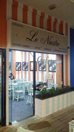 Café Bistró Lo Nuestro