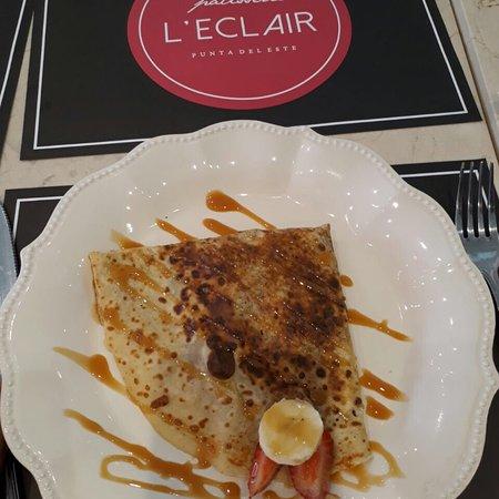 L'eclair Patisserie Restaurant
