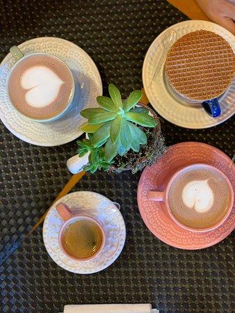 Holland Cafe
