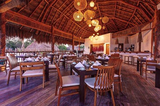 Fresco Bar and Grill