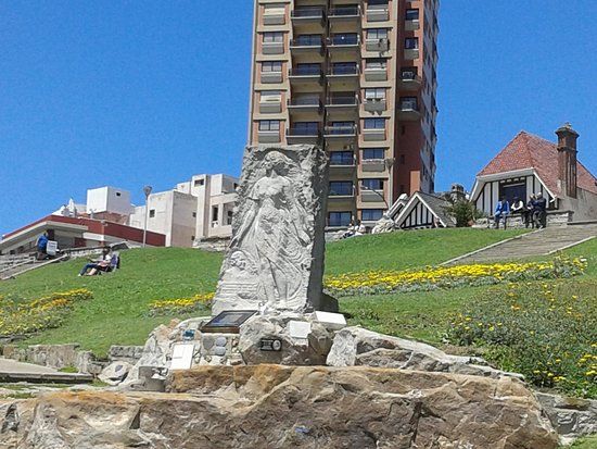 el Monumento Alfonsina Storni
