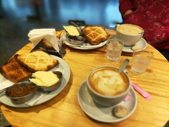 Cafe Dino
