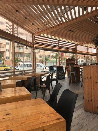 Salitre, Gastrobar