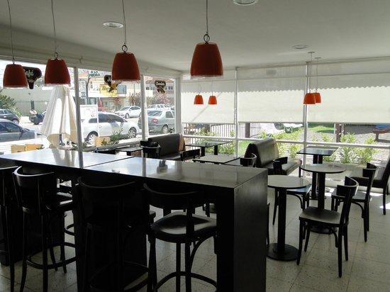 Bomke Cafe
