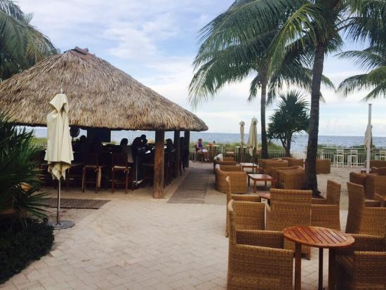 DUNE Burgers on the Beach