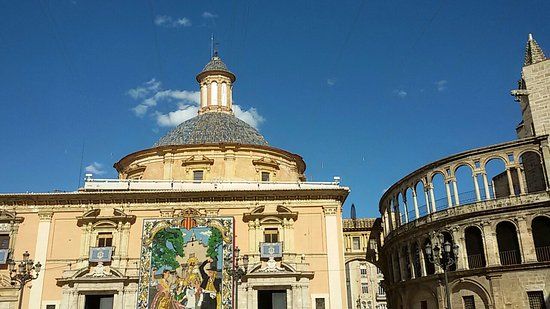 Basílica de la Virgen de los Desamparados
