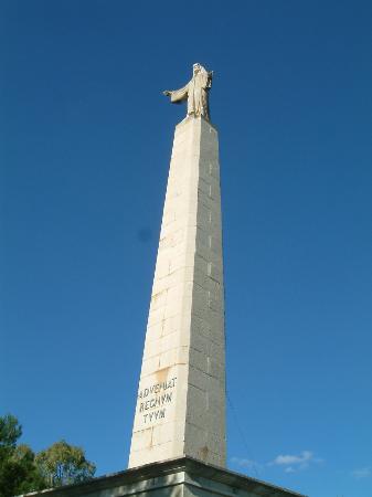 Estatua del Sagrado Corazón de Jesús